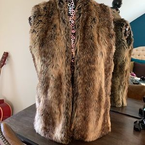 Faux Fur Vest!